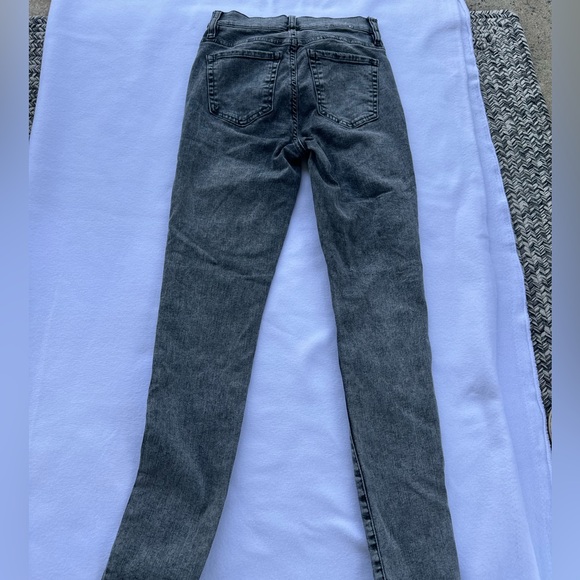 Straight jeans - Picture 2 of 3